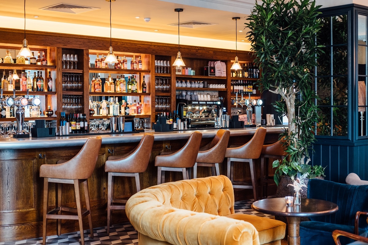 Sophisticated Cocktail bar